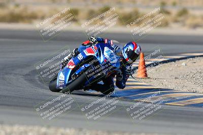 media/Jan-09-2022-SoCal Trackdays (Sun) [[2b1fec8404]]/Turn 11 (935am)/